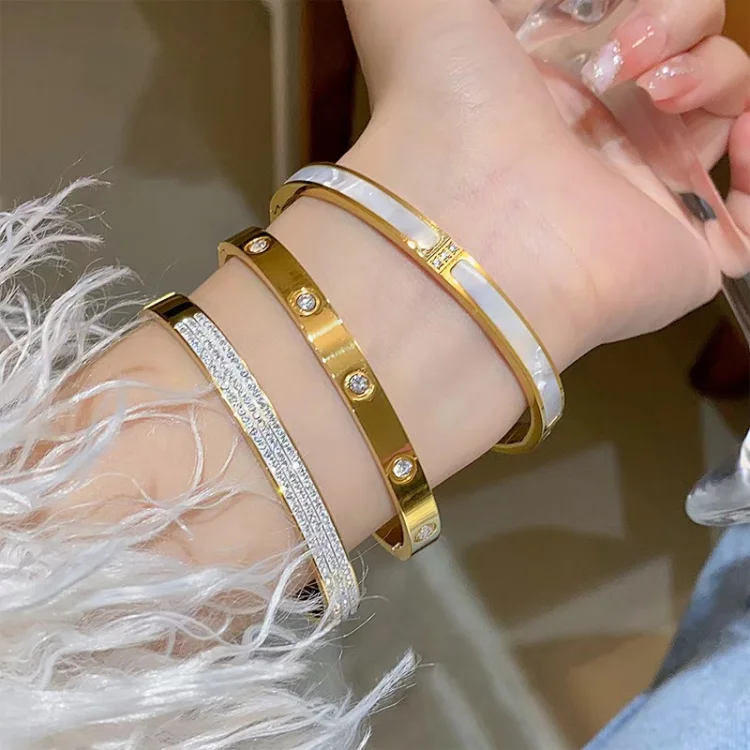 Женские ювелирные изделия водонепроницаемые из нержавеющей стали 18K Позолоченные Женская посуда браслет набор мяч подарок