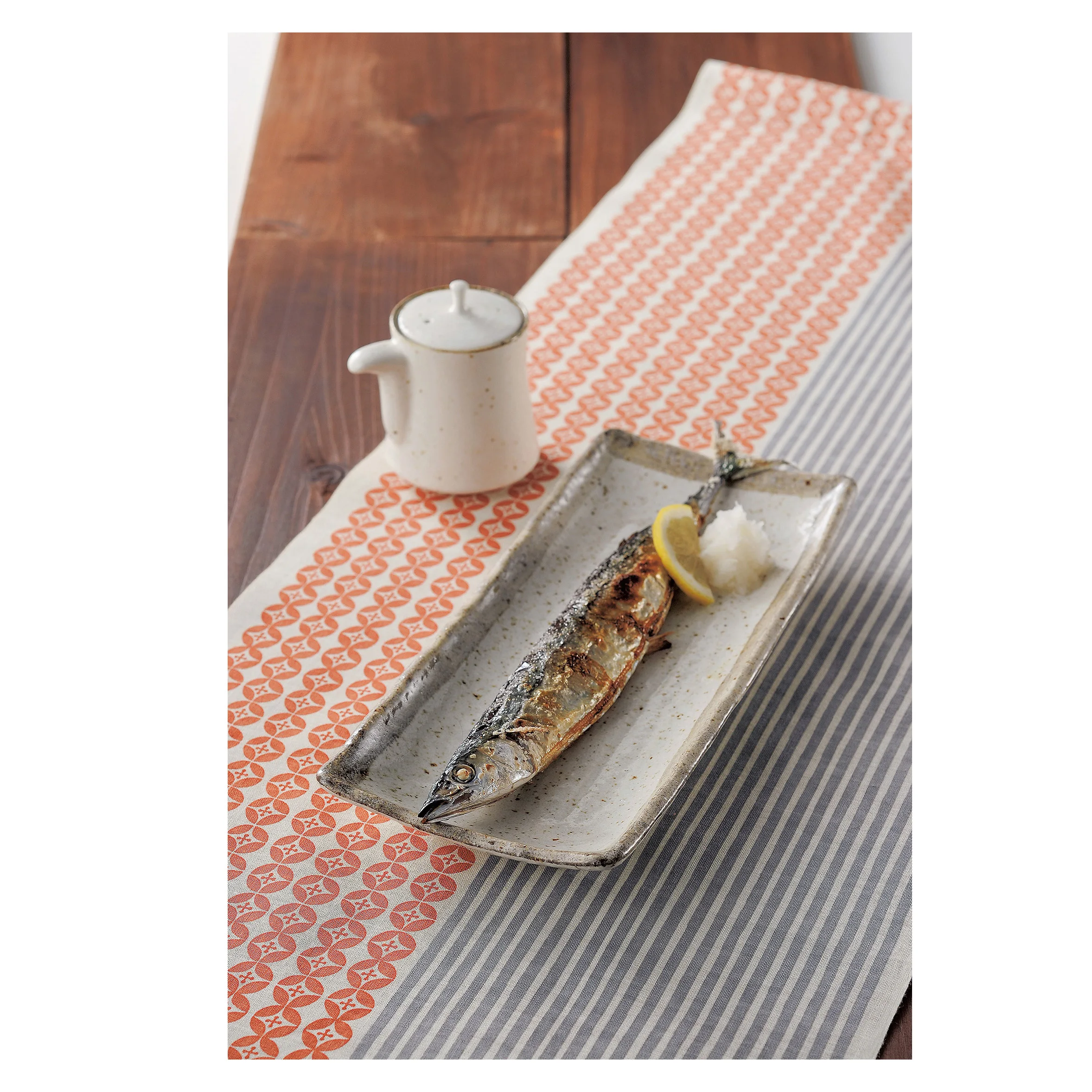 
High Quality Japanese Porcelain Dinner Ceramic Plate Set For Sale 