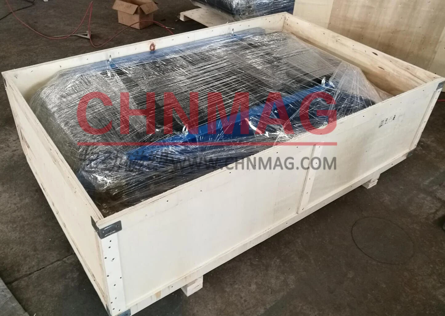 China supplier magnetic iron separator for conveyor belt