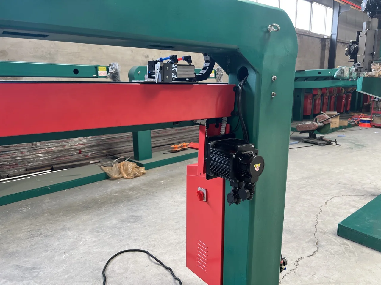 Ручная машина для изготовления картонных коробок из гофрированного картона