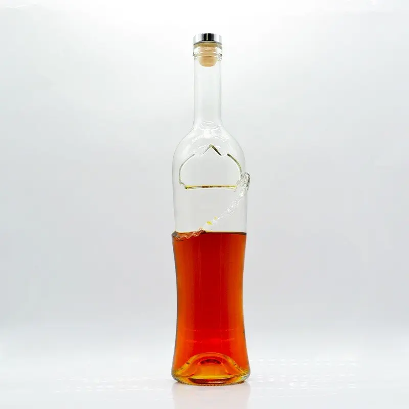 High Quality Extra Flint Cylinder Custom wholesale Alcohol Whisky Cork Vodka Bottles Empty 750 ml Glass Bottle For Vodka