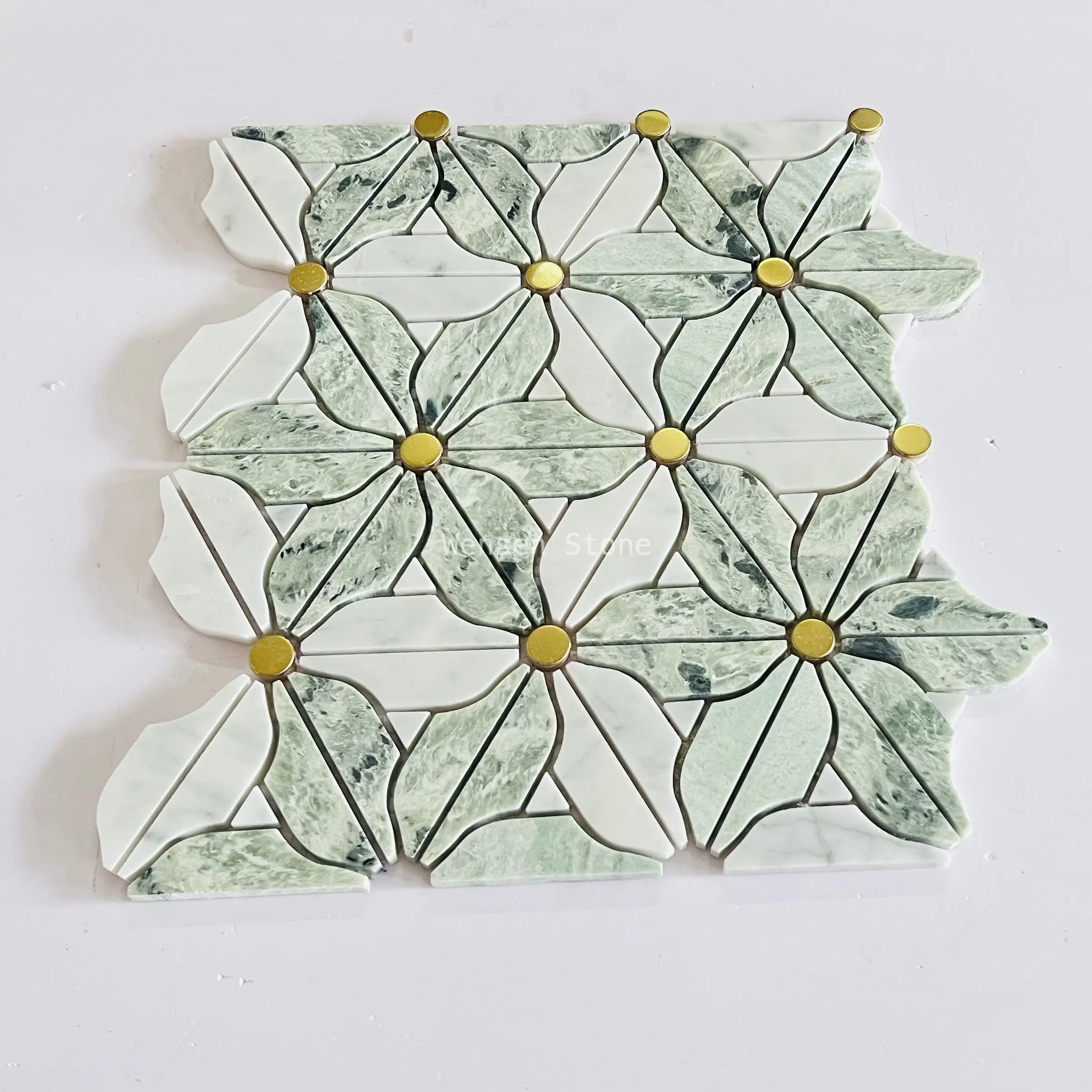 Декоративная мозаичная плитка белая мраморная мозаика полы смесь латунная