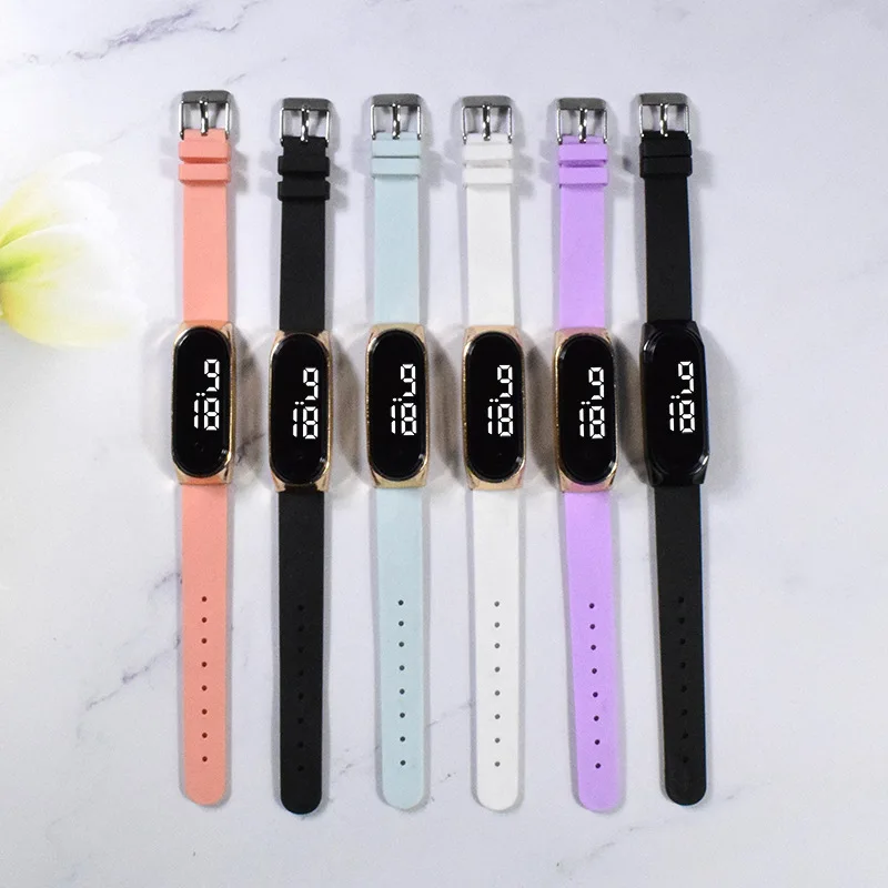 Spot wholesale new bracelet watch LED junior high school student electronic watch multi-color touch couple white light watch