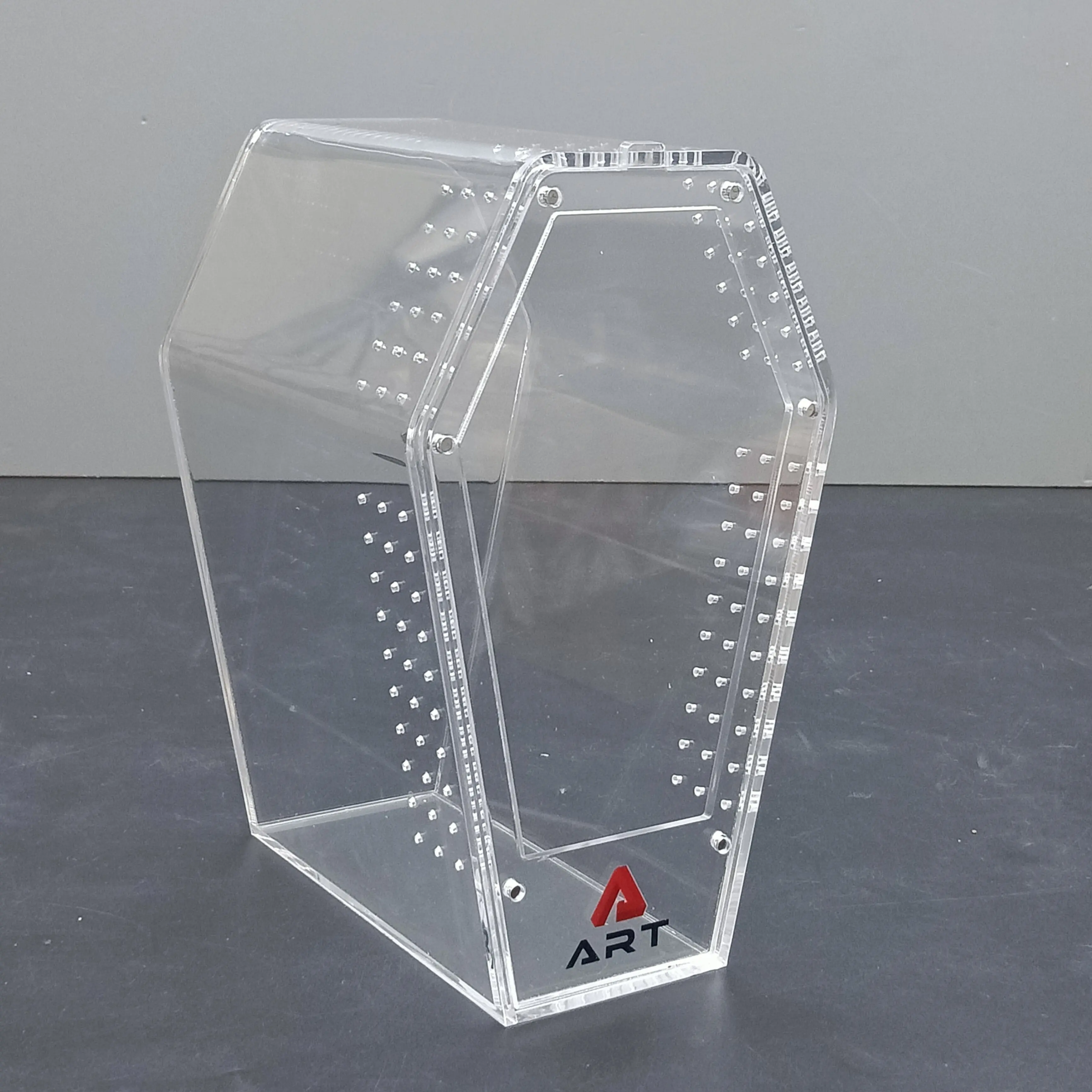 ART Custom High Quality Insect Small Breeding Reptile Box House Tarantula Jumping Spider Coffin Shaped Acrylic Enclosure