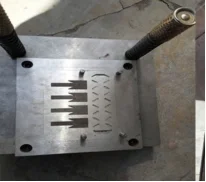 Full automatic galvanized concertina razor blade fence barbed iron wire making