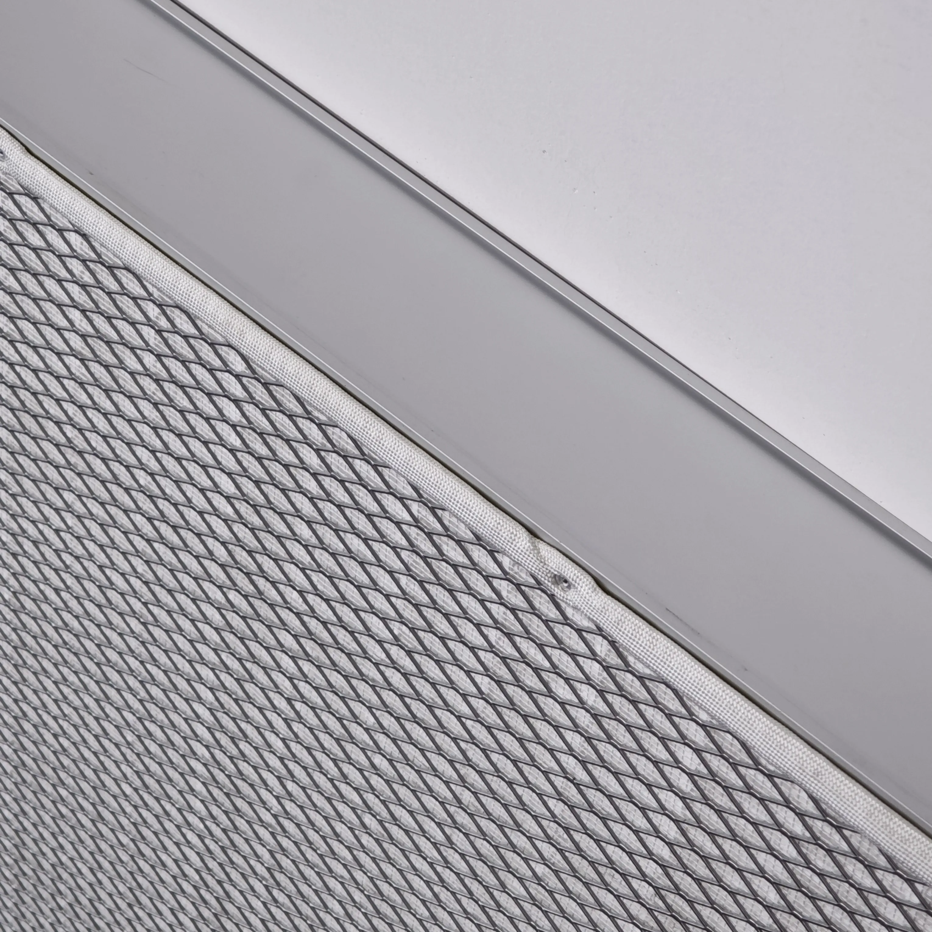 Ultra-Thin Mini Pleat HEPA Filter Separator High-Temperature Aluminum Frame Painting Room Manufacturing Industrial Plants
