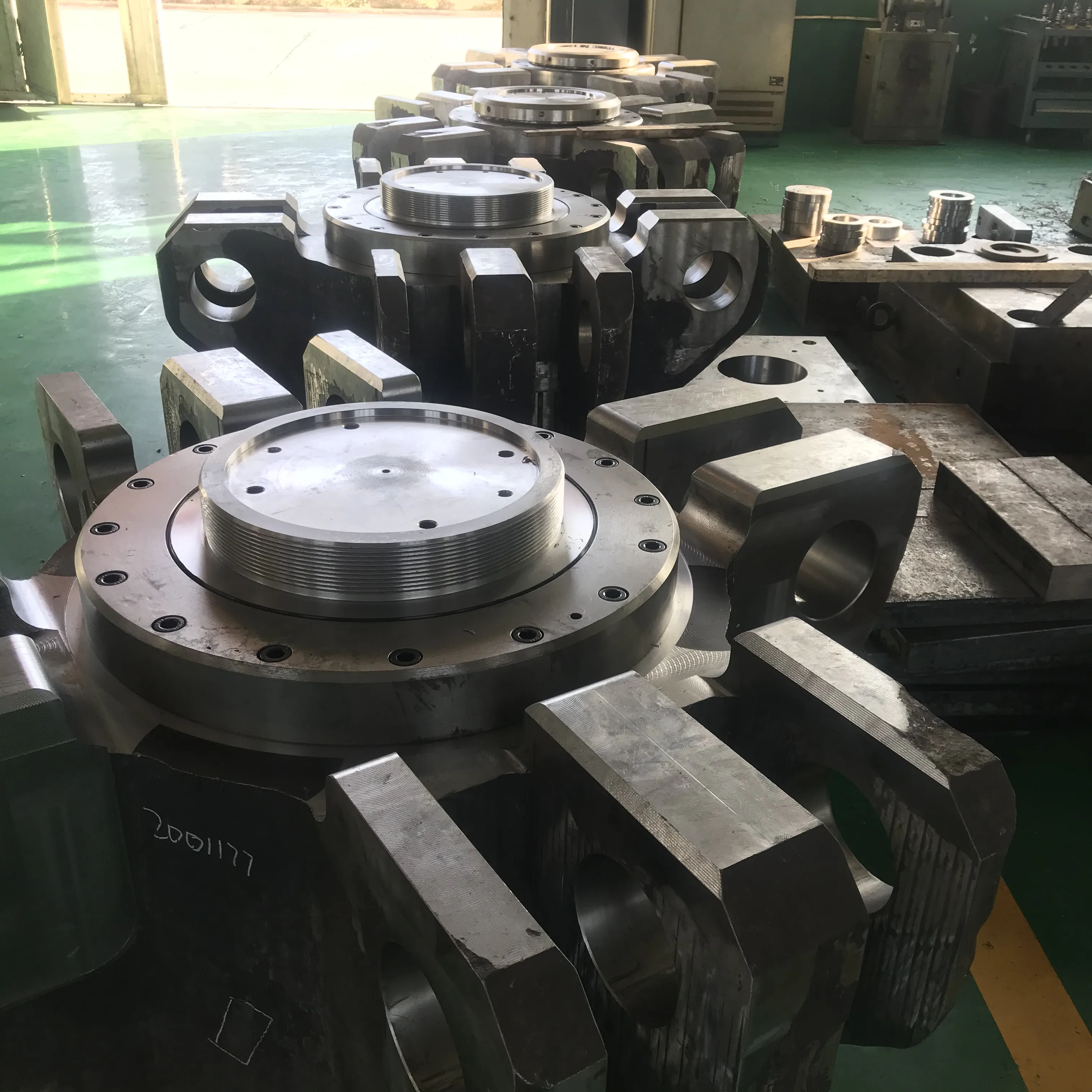 Synthetic diamond hydraulic machine Hpht hydraulic cubic pressure synthetic diamond cubic press HENAN HUANGHE