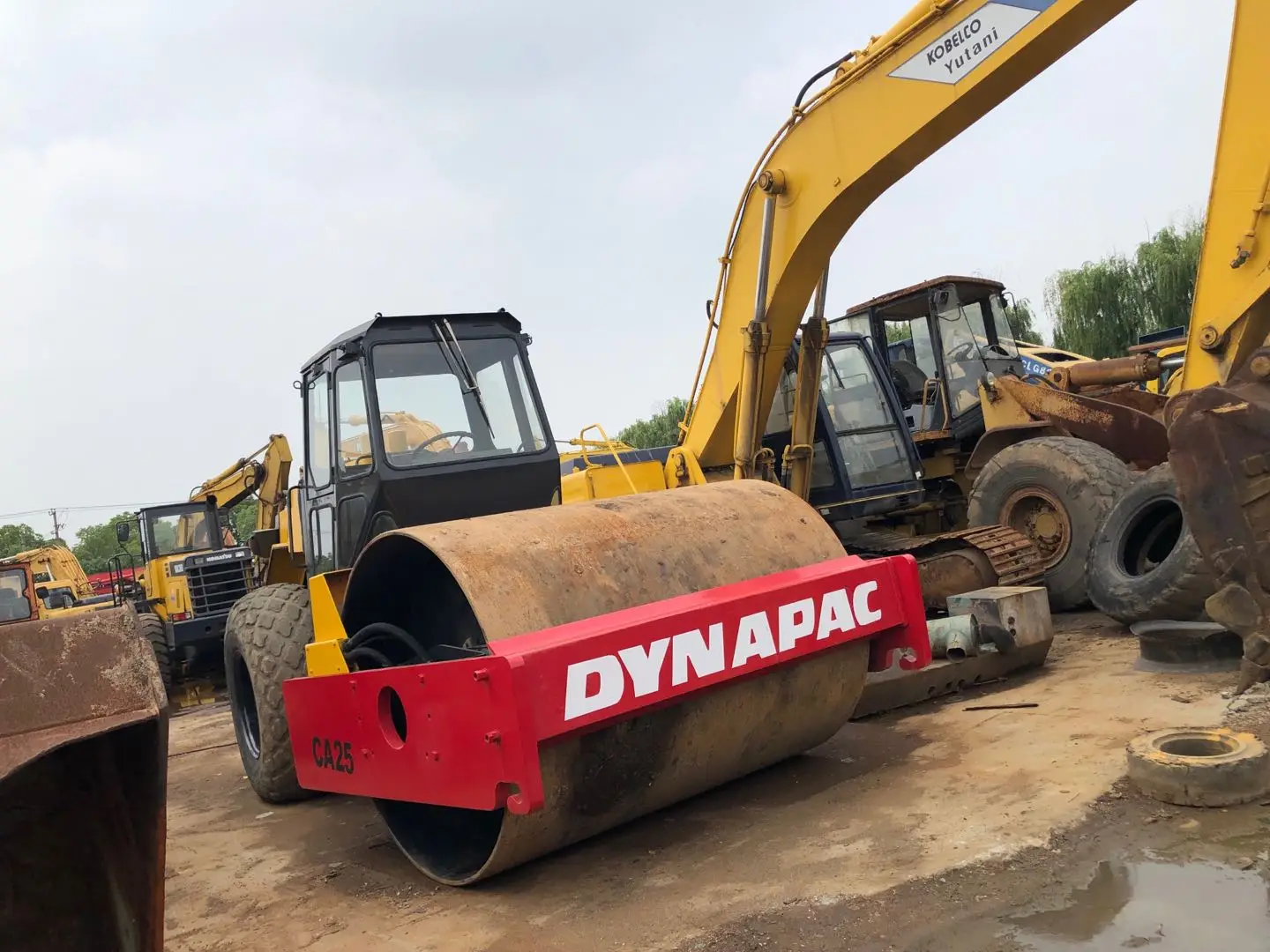 Подержанный дорожный каток Dynapac CA25 CA30 CA301D CC211 CA602D в