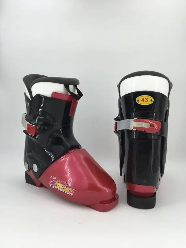 Winter  sports Hot sale ski set include ski boots and  binding and pole in Russia and Kazakhstan