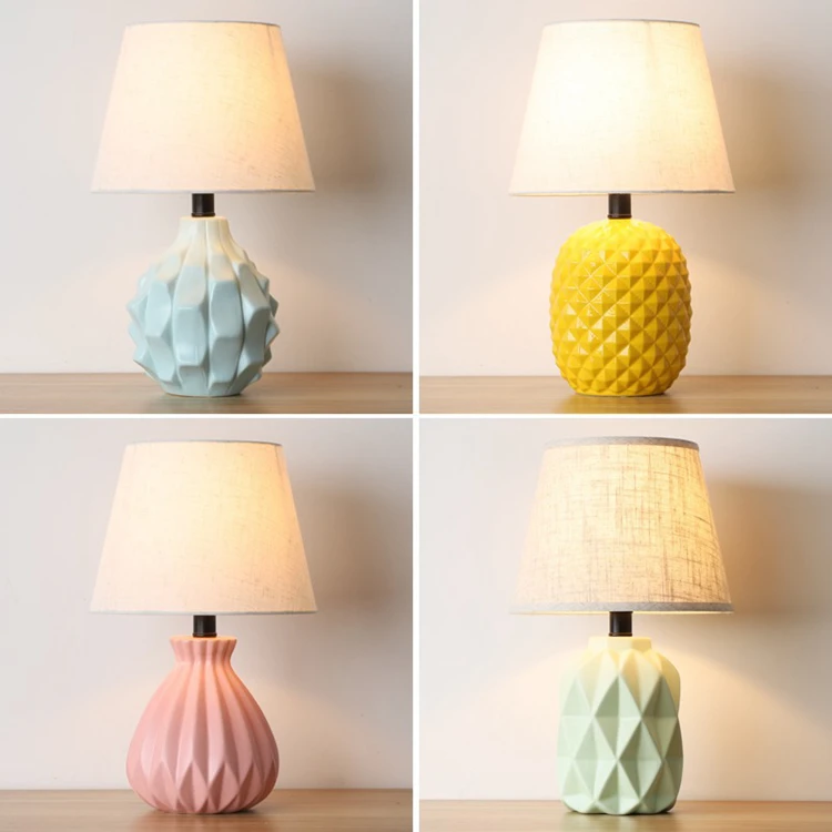 Wholesale Nordic Ceramic Small Night Light Modern Simple Kids Bedroom Bedside Table Lamp