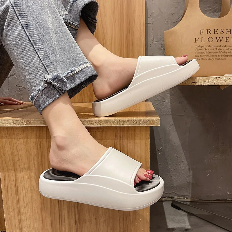Rubber Summer Beach Latest Soft Eva Design Woman Platform Slipper For Lady 2022