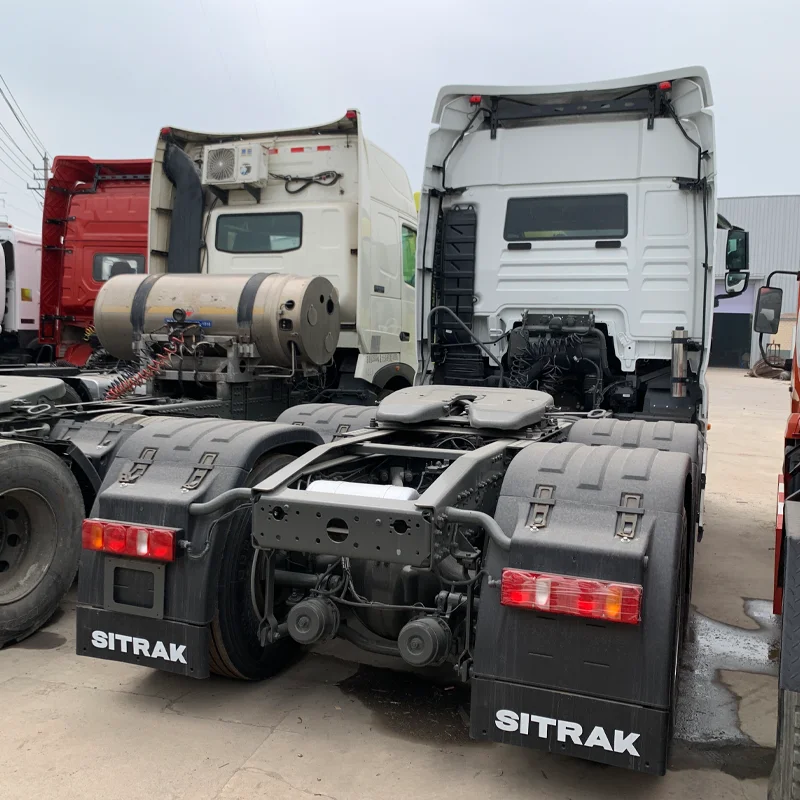 SINOTRUK SITRAK 6*4 540hp Tractor head 40 tons Trucks trailer  for construction transport