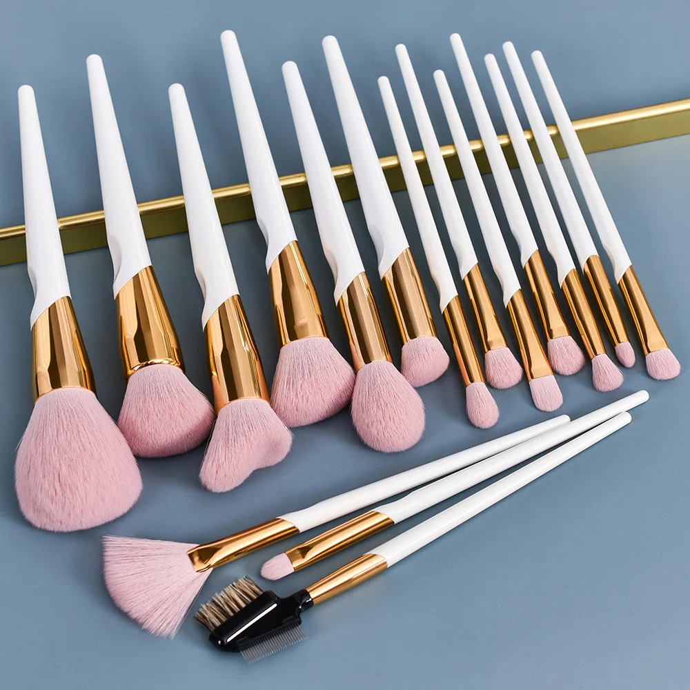 YRX  Factory Price 12Pcs Makeup Brush High Quality Wooden Handles Professional Eco Friendly Makeup Brush Set