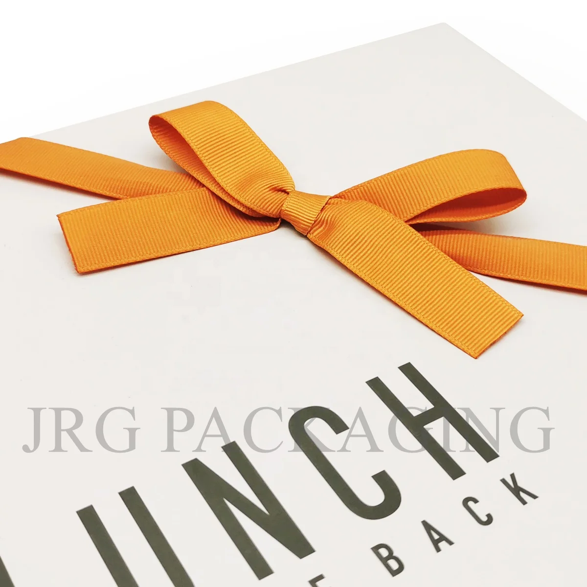 Wholesale Customized Boutique Candy Chocolate Gift Box Lid and Bottom Paper Box With Ribbon For Gift Packing