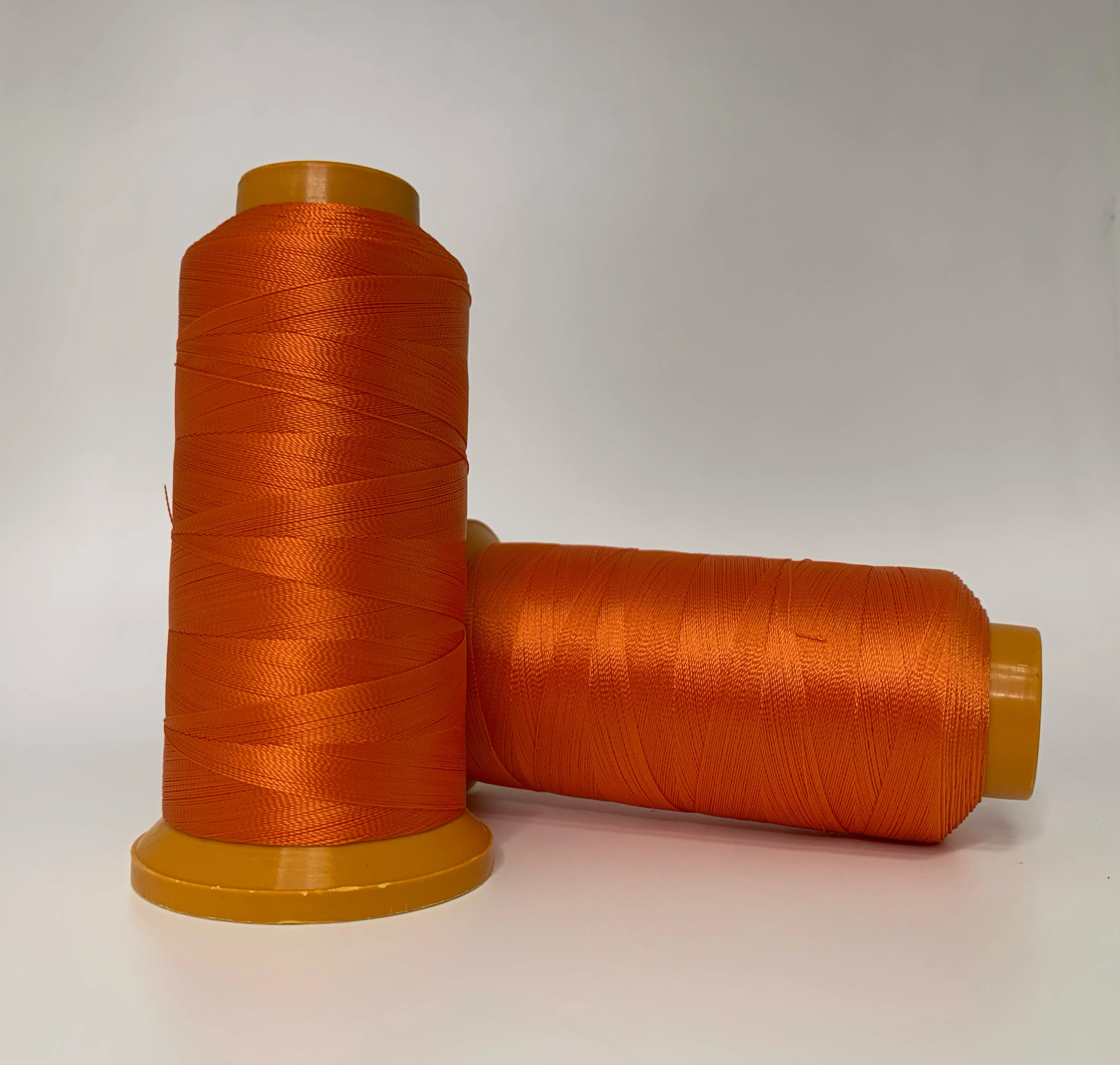 China Sewing Thread Supplier Wholesale Cheap Sewing Thread Bonded Bulk Embroidery Sewing Thread