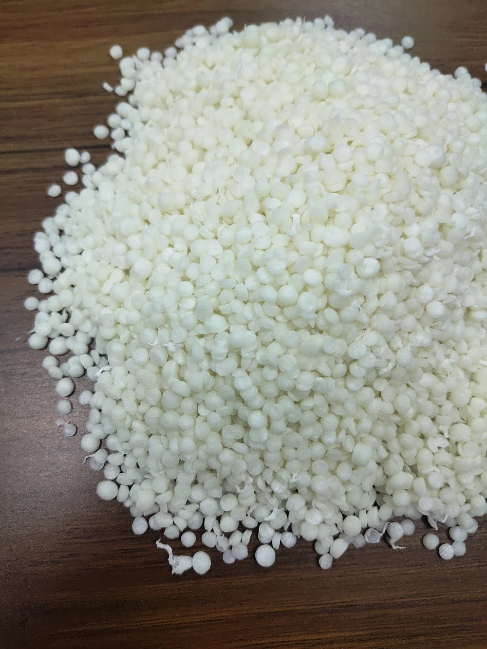
masterbatch pellet pbat pla cornstarch polylactic acid granules bioplastic raw material 