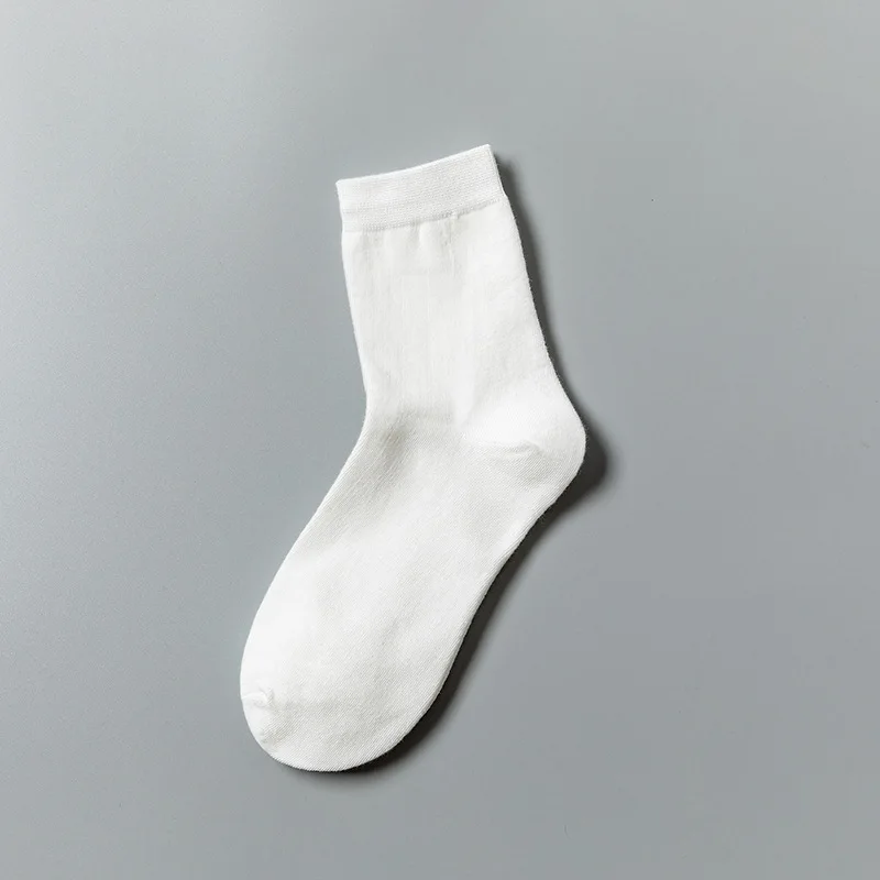 Сделать свой собственный лейбл бамбуковые носки до лодыжки для мужчин; Цвет черный белый делового стиля