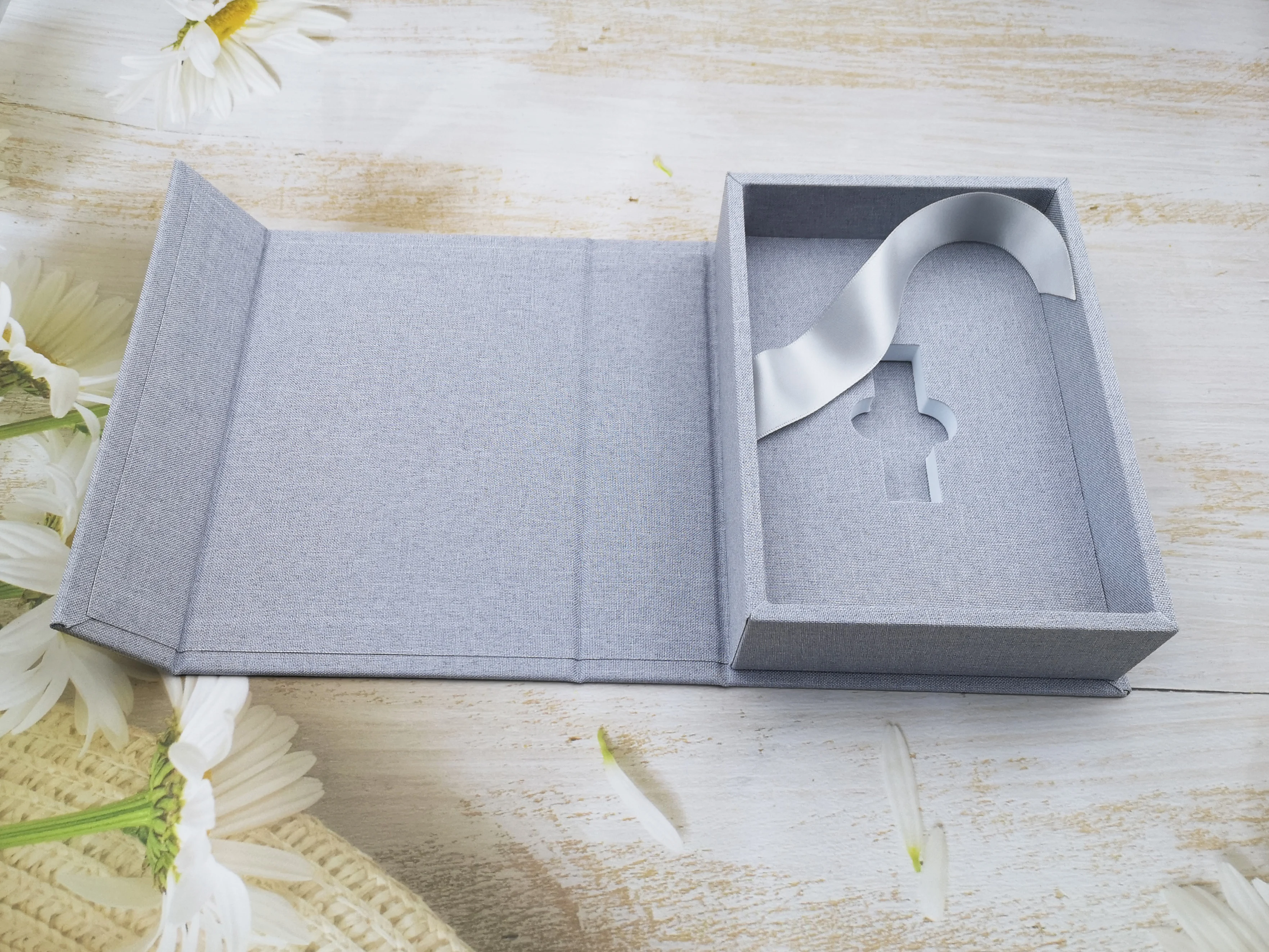 NEW Design Cream Beige Gray Linen Boxes Photographer Gift 4*6 5x7 inch Photo Prints USB Linen Box For Glass USB flash Drive