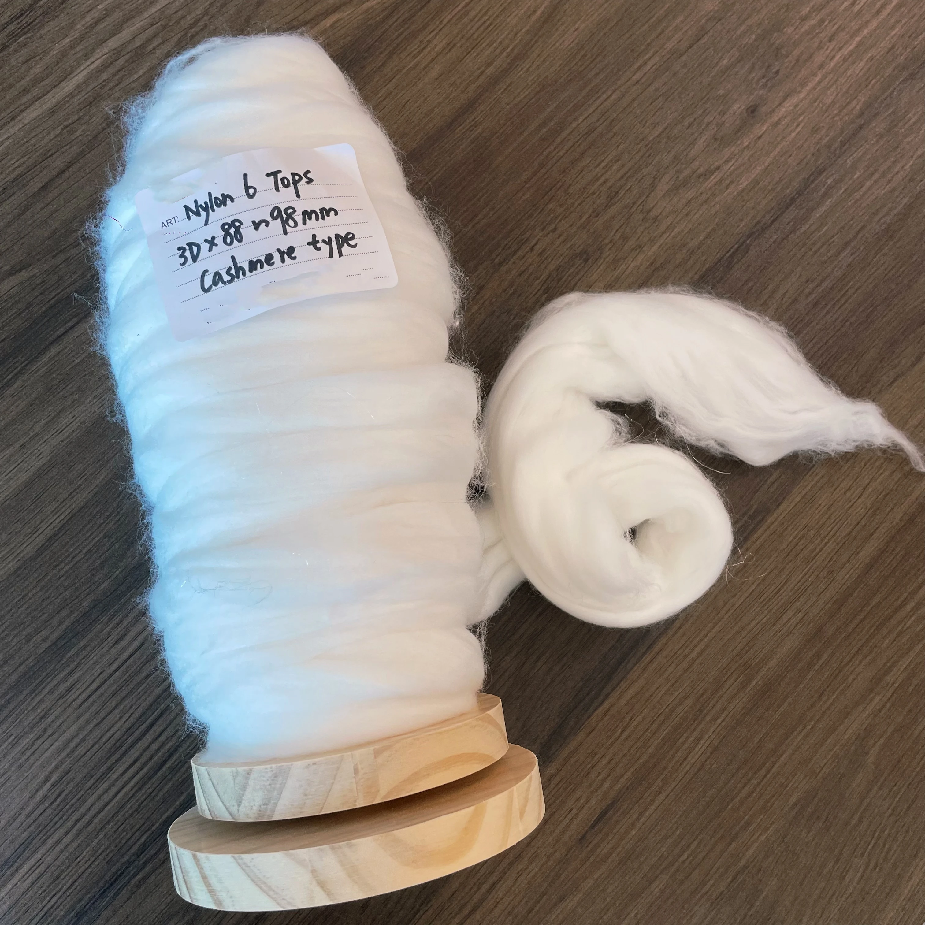 Polyamide Nylon 6 Tops cashmere type 2.7dtex 3.3dtex x88mm 98mm  Semi Dull Raw White Virgin yarn Spinning