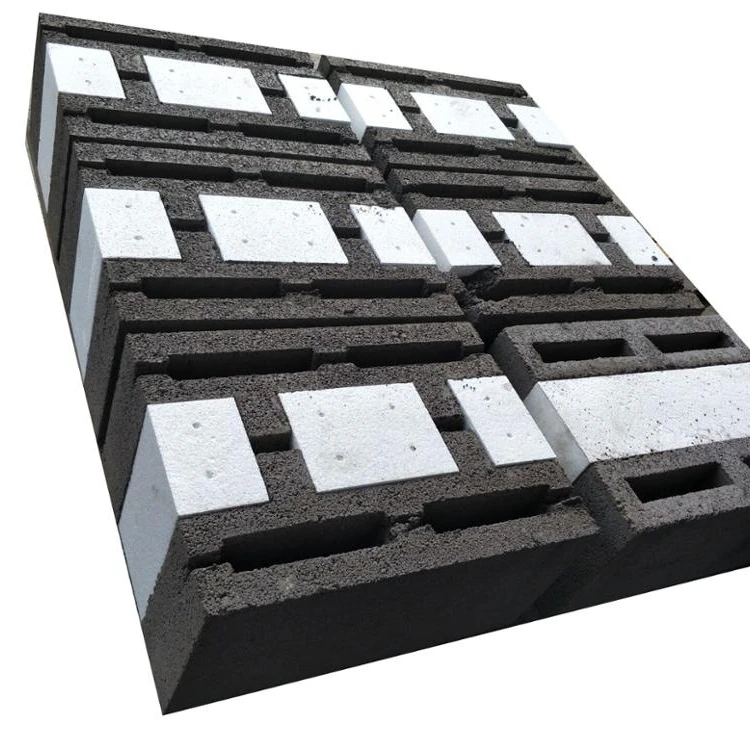 Теплоизолированная машина для производства бетонных пустотелых блоков с тепловой вставкой из пенополистирола, специально разработанная фабрикой Huarun Tianyuan