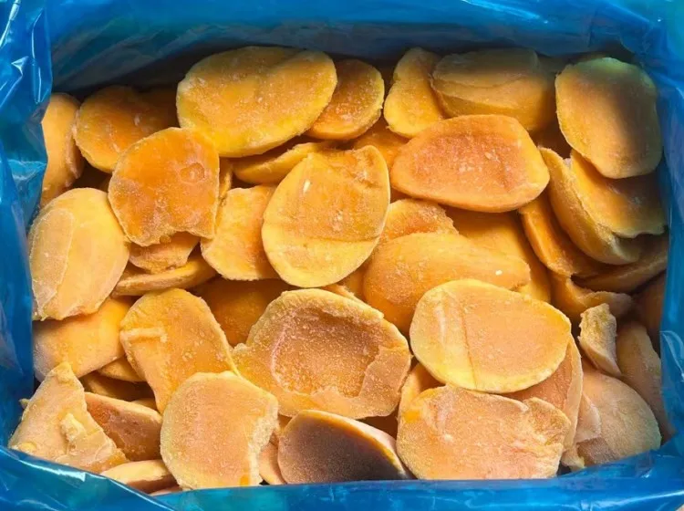 Замороженные половинки манго замороженные фрукты