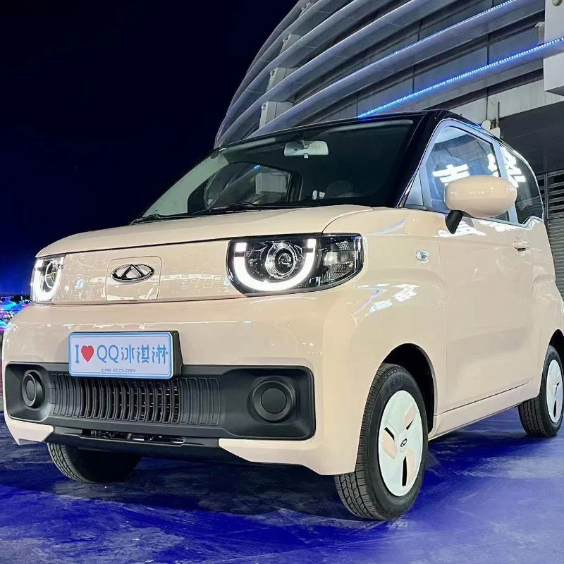 Electric mini Chery QQ Ice Cream 4-seater 20kw cheap adult mini electric car