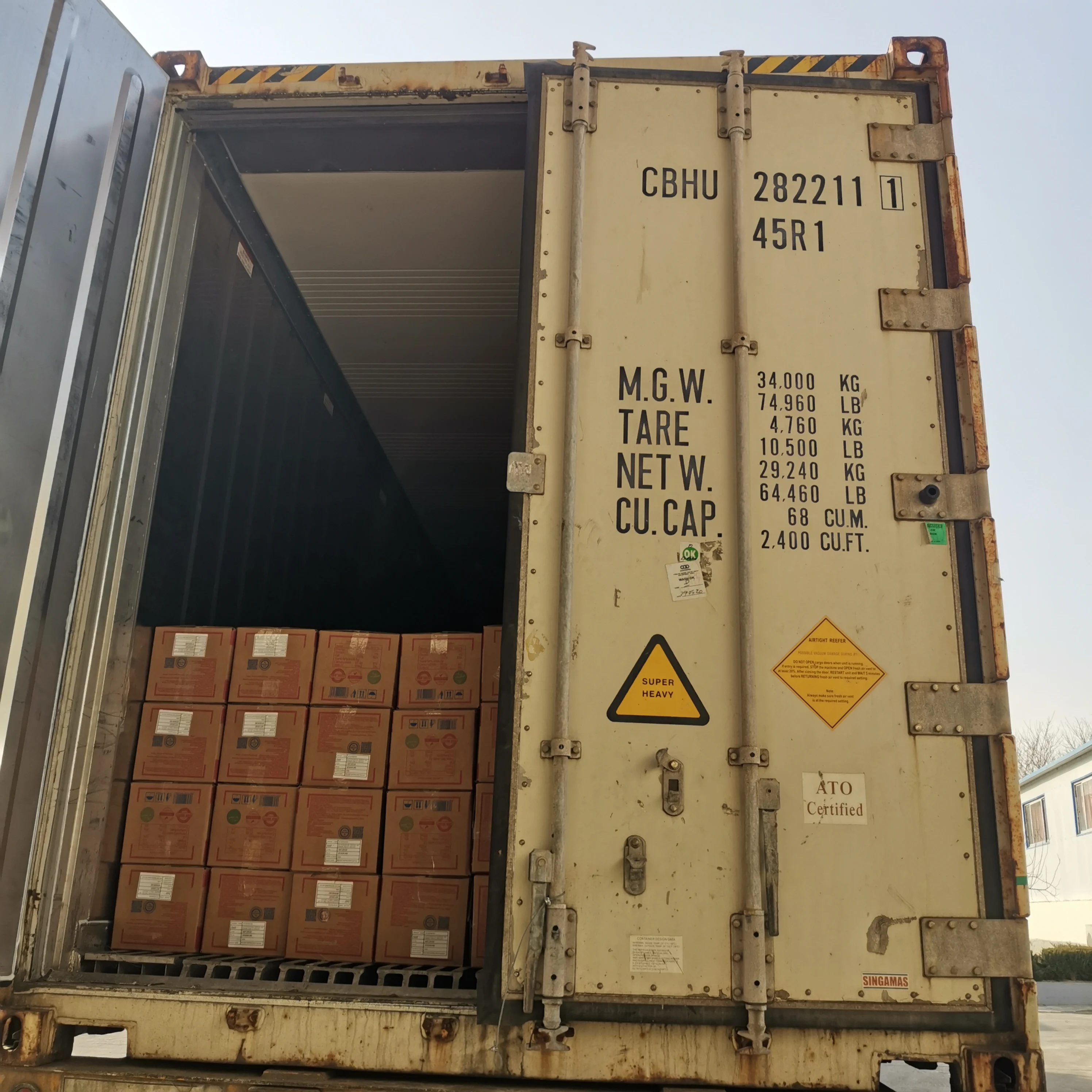 
Whipping cream for cake 