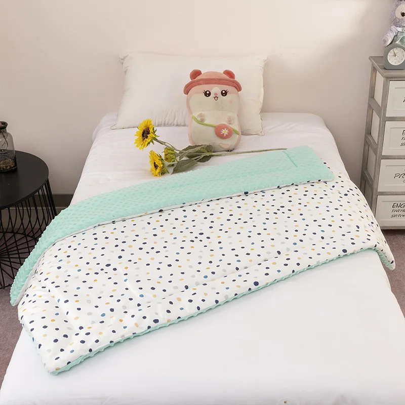 High Quality Minky Baby Quilt Blanket Warmth and Soft for Children and Adult