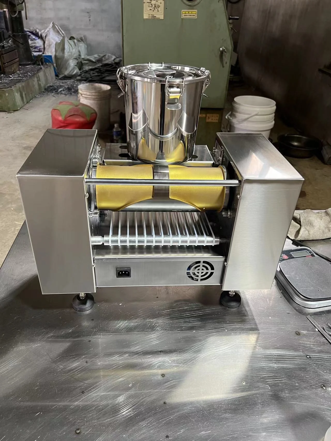 2024 automatic mini Miller cake machine thousand layer cake pancake egg crust making machine