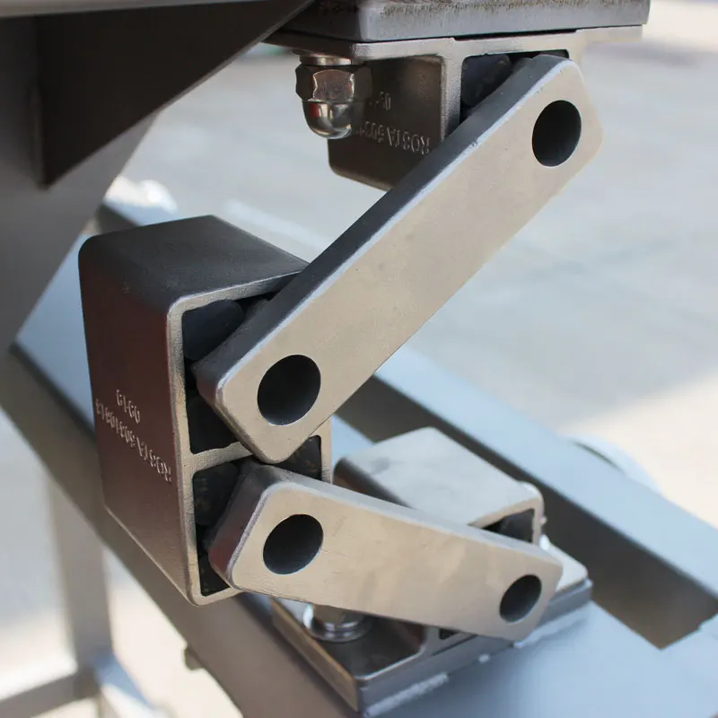 Fruit and vegetable food screening equipment is used for pre-packaging