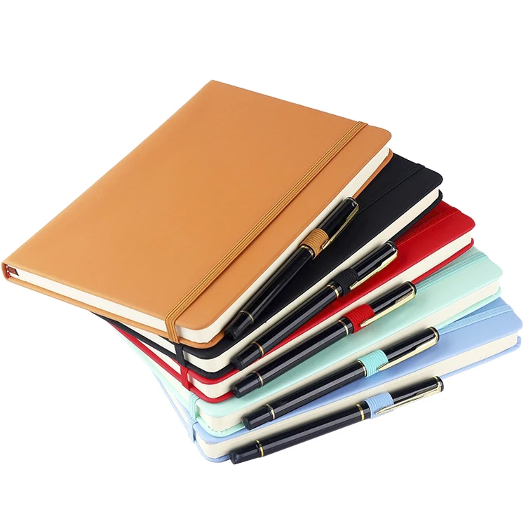 Plain/ruled/dotted pages custom logo pu leather A5 travelers notebooks with elastic band and pen loop