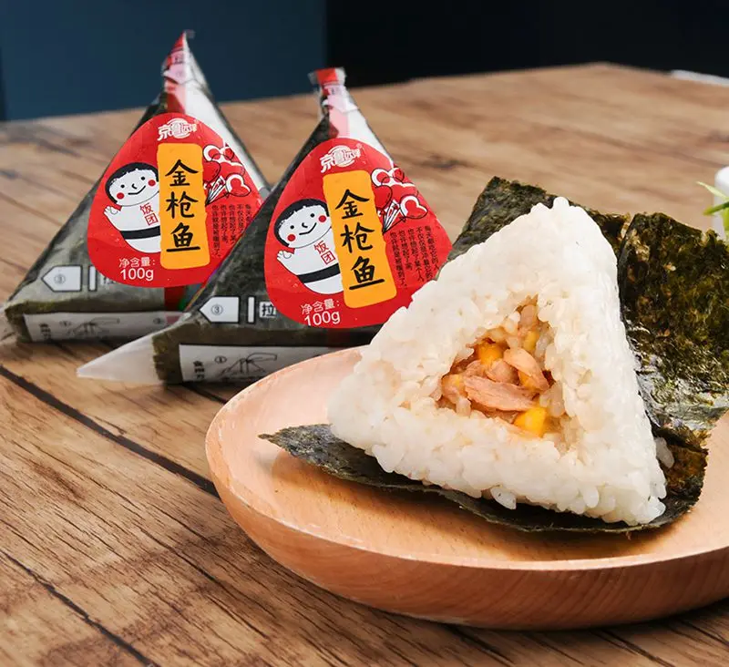 hot sale Japanese dishes spicy diced squid tuna and crab meat nori triangle rice ball