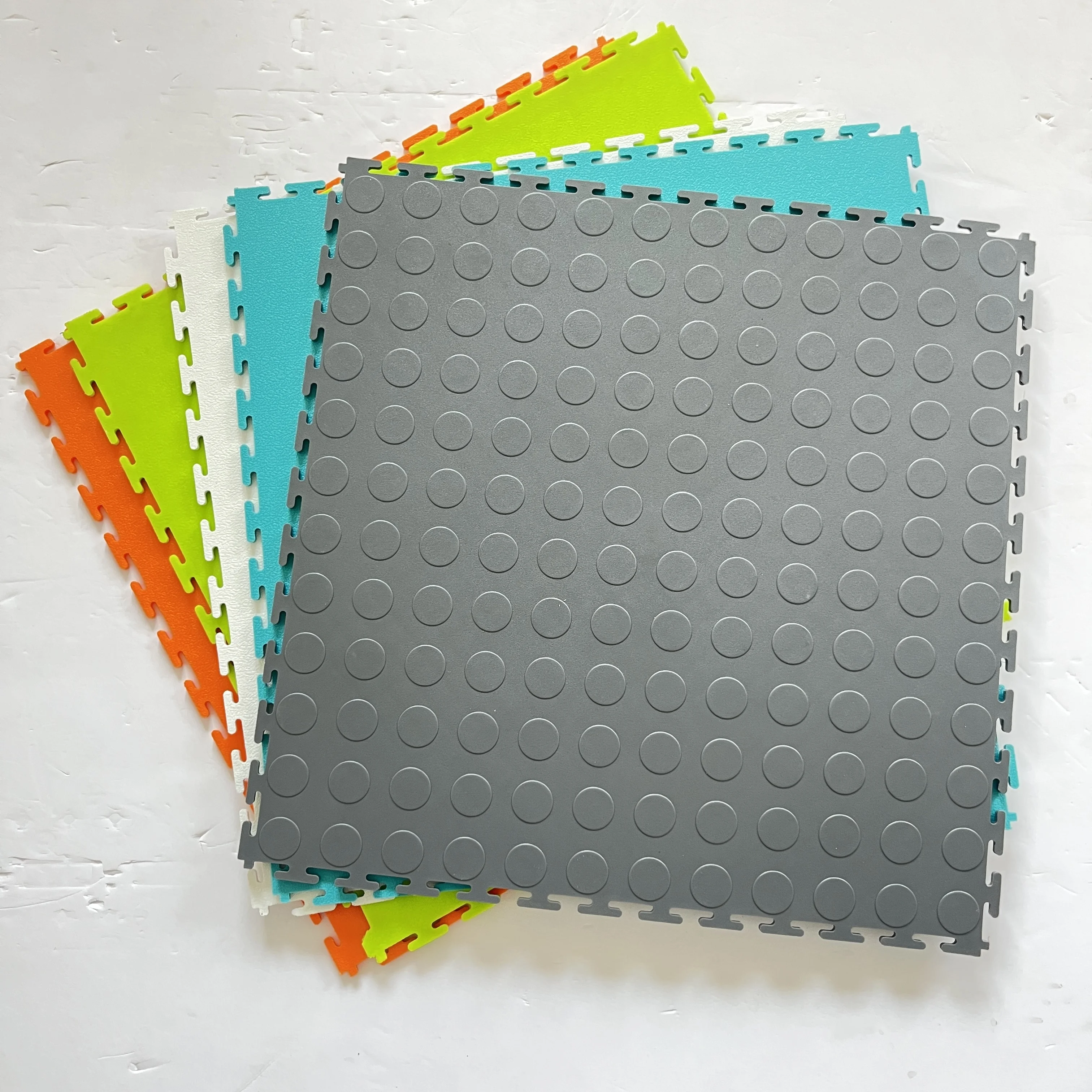 Factory sales garage floor tiles,Interlocking PVC garage floor . Vinyl Flooring , tent garage floor mats