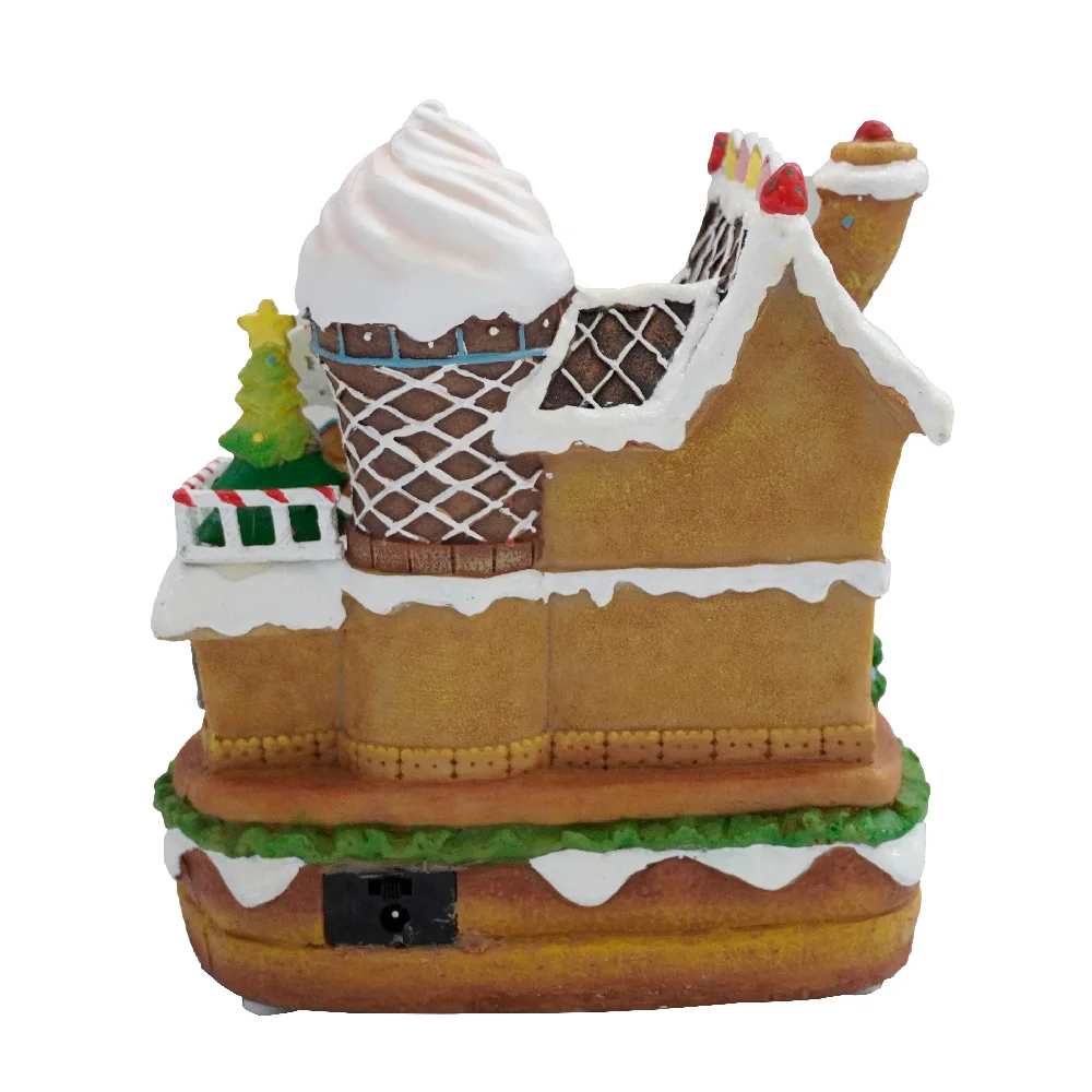 New arrive noel seasonal Led musical gingerbread house with rotating figurines