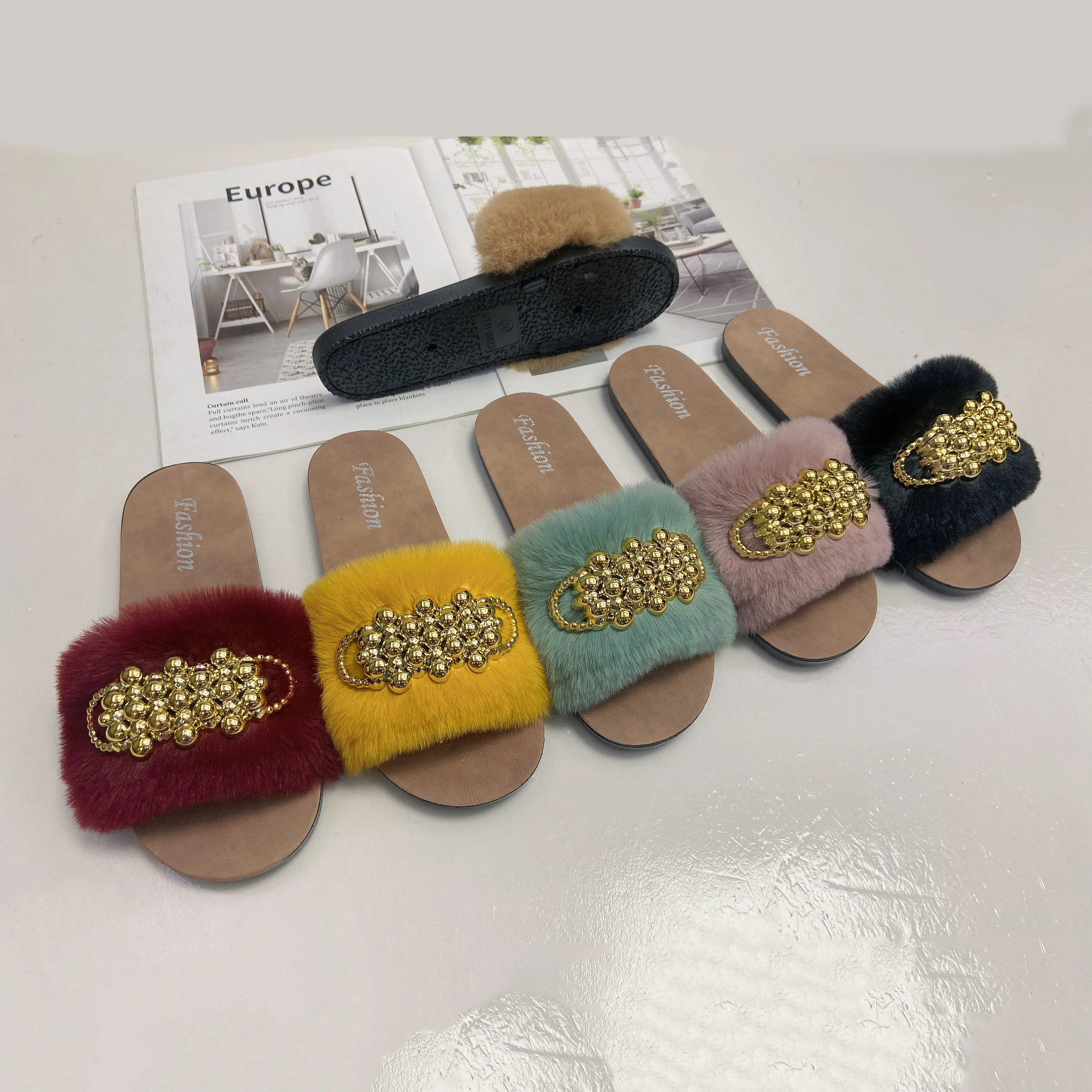 Wholesale Fashion Comfortable Home Bedroom Flat Fur Shoes Cute Furry Children Slippers