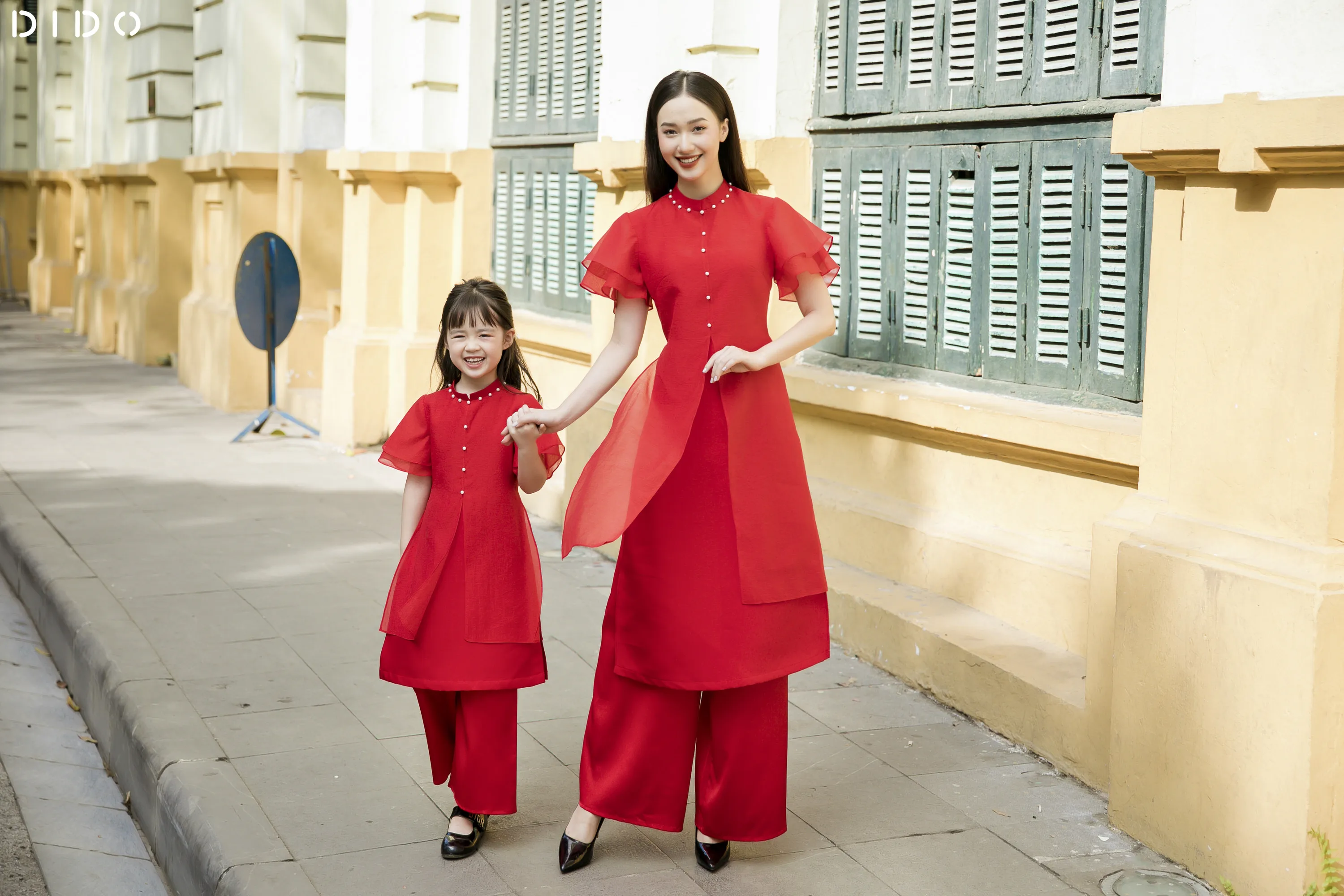 
Best Seller Mommy And Me Matching Outfits Vietnamese Traditional Ao Dai 2020 