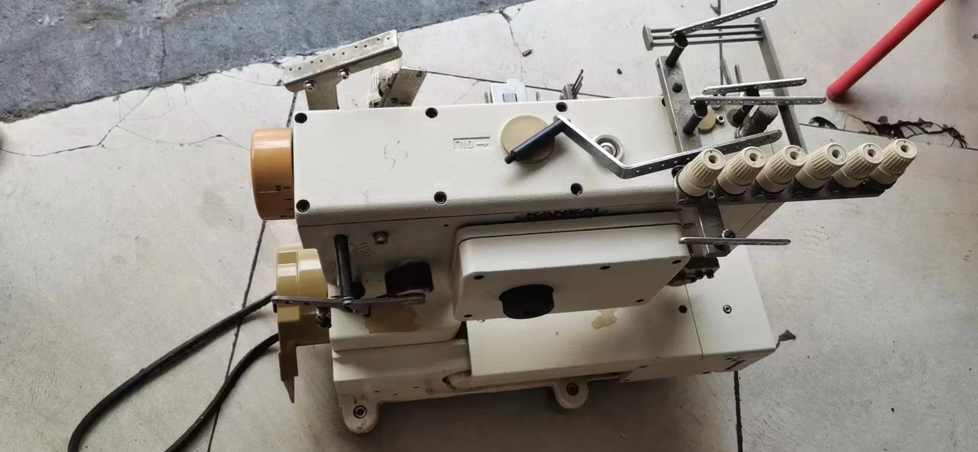 3 игольная плоская швейная машина Kansai MMX3303F