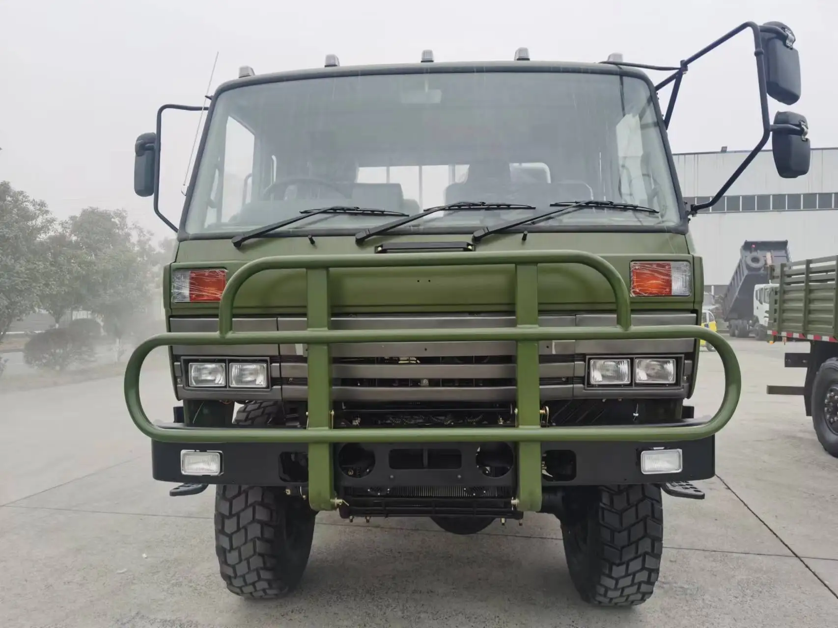 Камера ограждения 6x6 грузовик 4x4 евро 3 6 тонн транспортный автомобиль 6x внедорожный 3545*2294*550 6500*2470*2825 4 - л