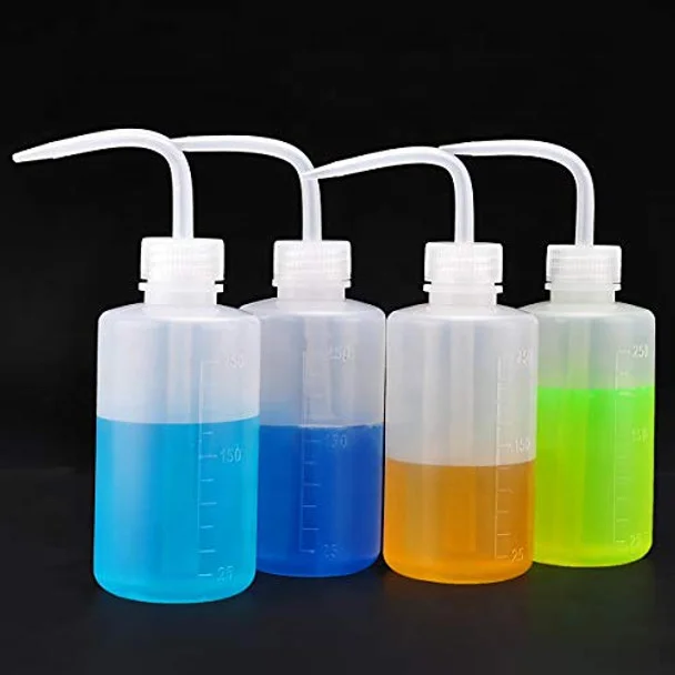 Wash Bottle 250ml , Squeeze Bottle LDPE No Leaking, Safety, Reusable, Awesome for Watering Plants and Washing Lab Ware