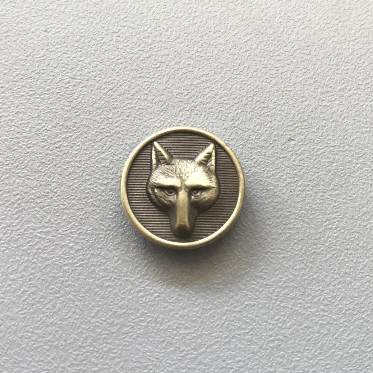 ANZE Custom Your Own Design Metal Soft Enamel Antique Gold Bronze 3d  Wolf Lapel Pin