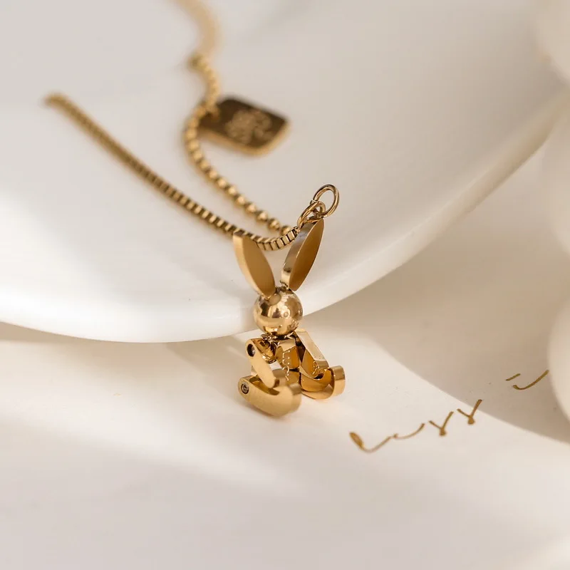 New Trendy Stainless Steel Sweater Chain Necklace Personality Mechanical Rabbit Necklace Gold Silver Hiphop Pendant Necklace