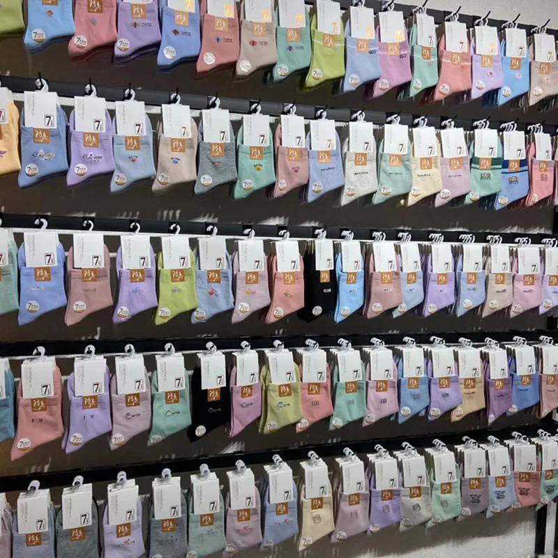 new style autumn combed cotton soft comfortable sweet absorbing men long crew socks