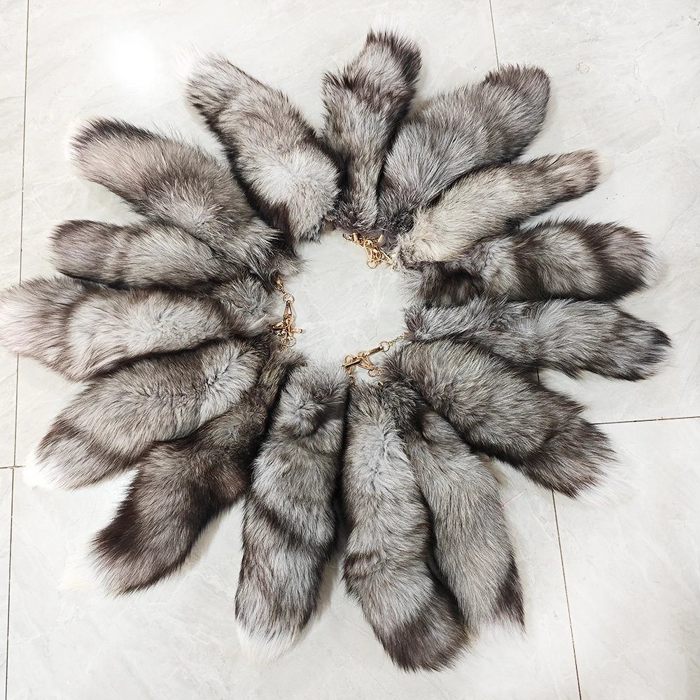 Super Huge and Fluffy Real Fox Tail Fur Keychain Pendant Halloween Cosplay and Stylish Handbag Accessory