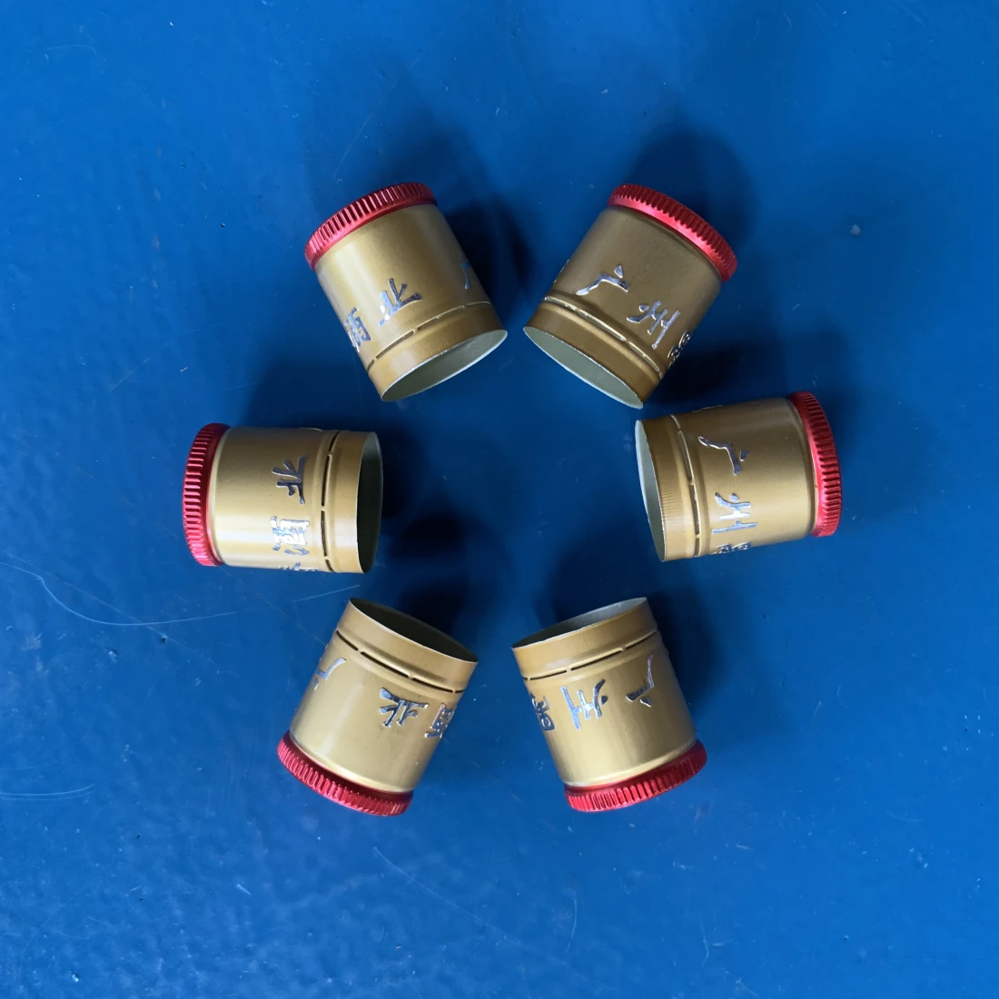 Factory Price Semi Automatic Capping Machine Red Wine Stelvin Bottle Aluminum Thread Ropp Capping Machine