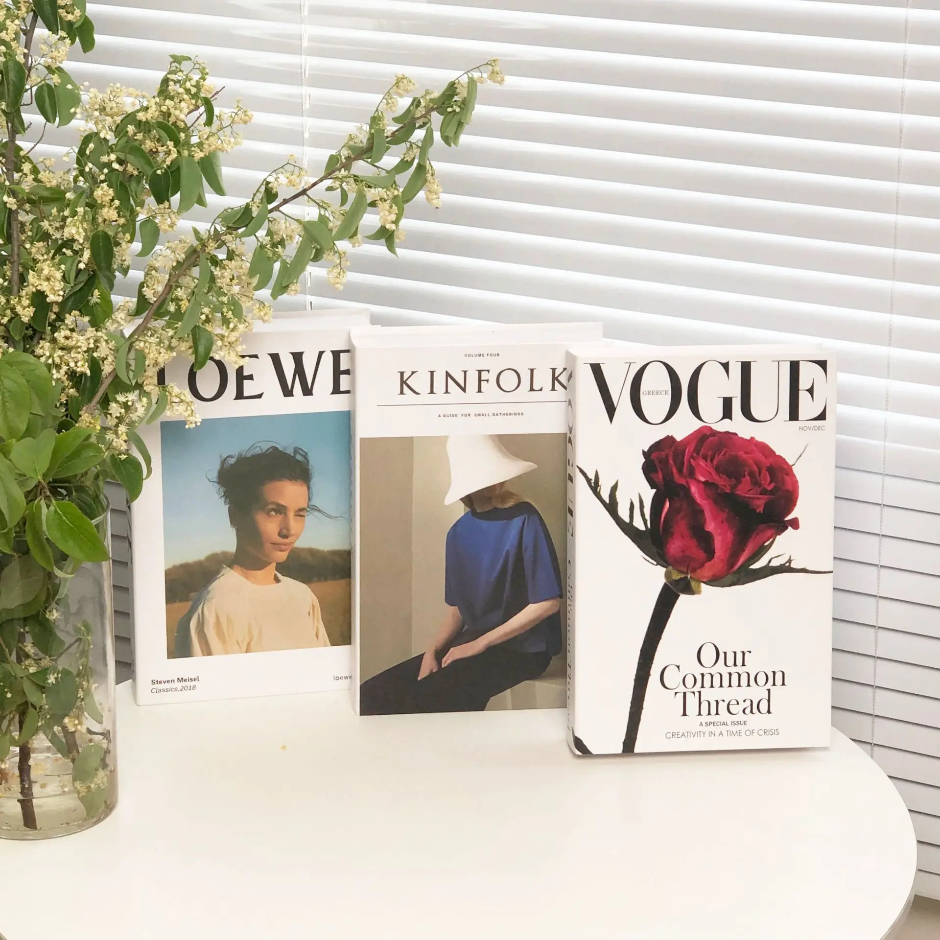 Modern Minimalist English Book Folding Ornament Soft Study Decor Props for Home Coffee Shop Hotel