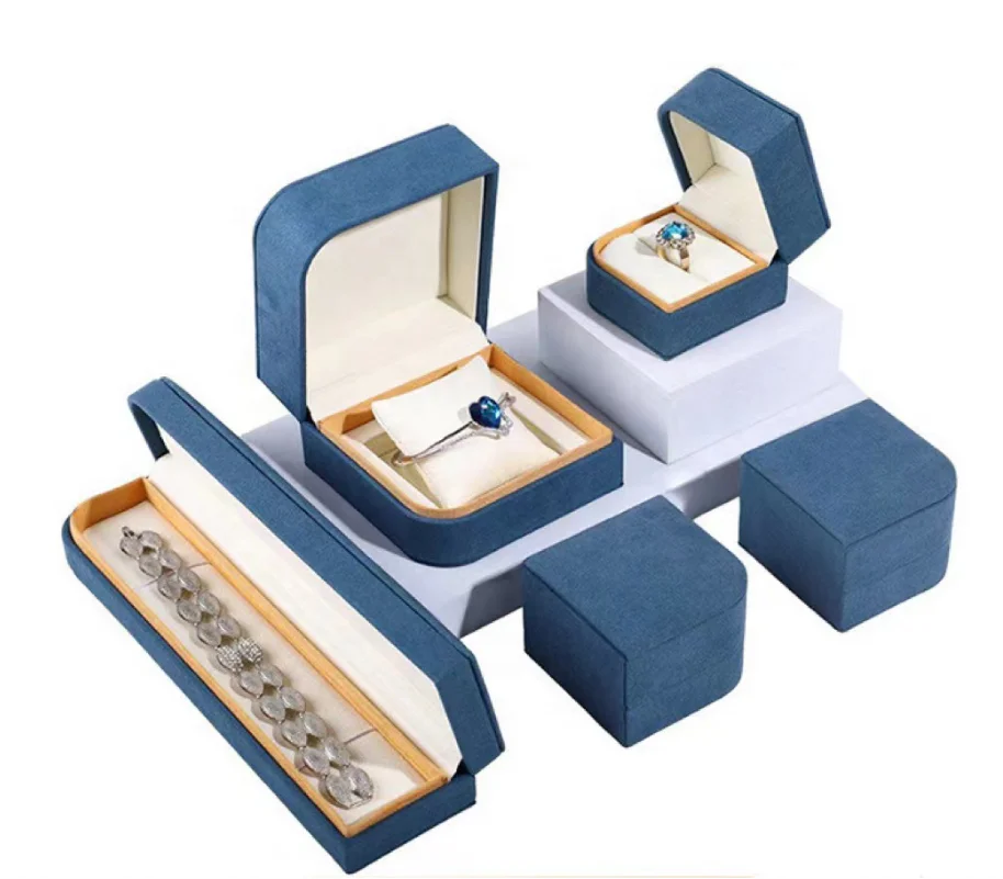 Creative arc semi-circular microfiber jewelry box, fashionable high-end ring necklace jewelry box, bracelet jewelry box