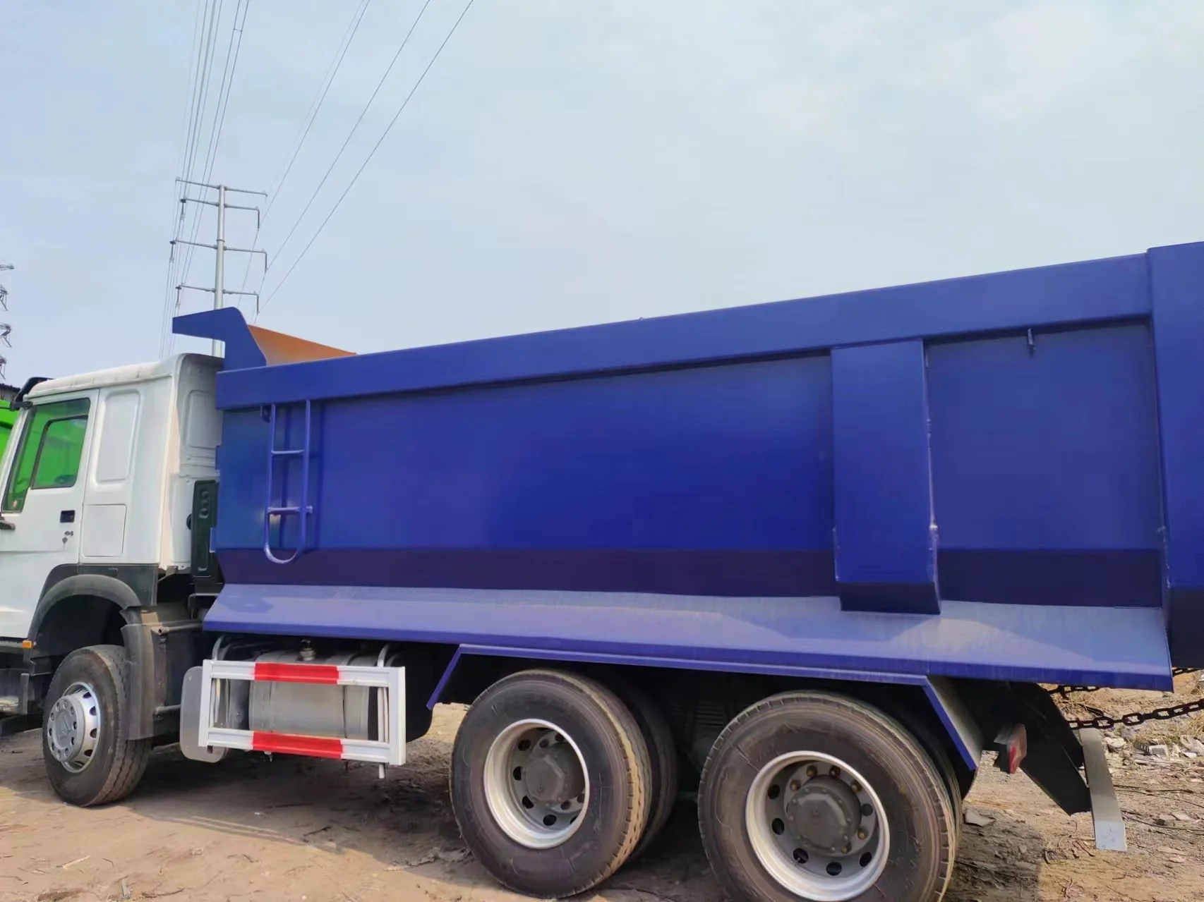 2024 самосвал Sino Hohan 40-тонный howo 371hp абсолютно новый 10 шин объемный
