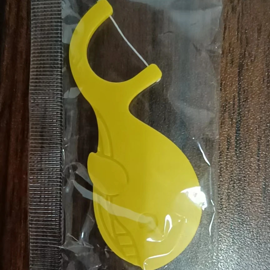 Children floss pick  animal shapes individual opp bag package