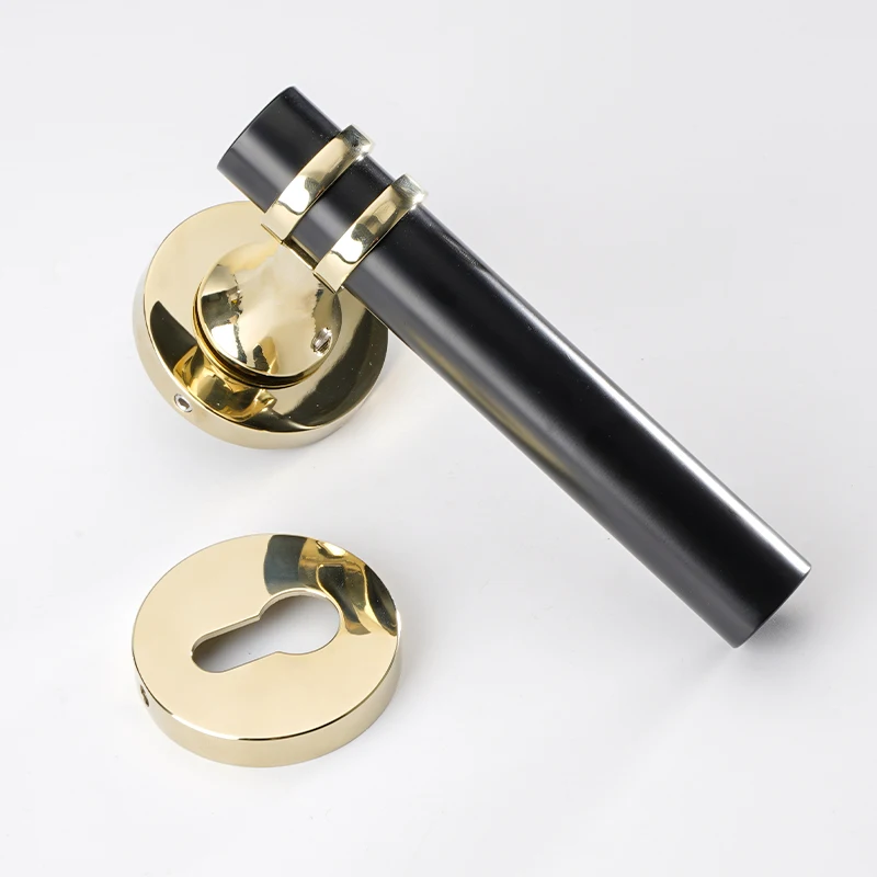 2022 European Style Door Handle Furniture Zinc Gold Round High Quality Inner Door Handle Magnetic Door Loc