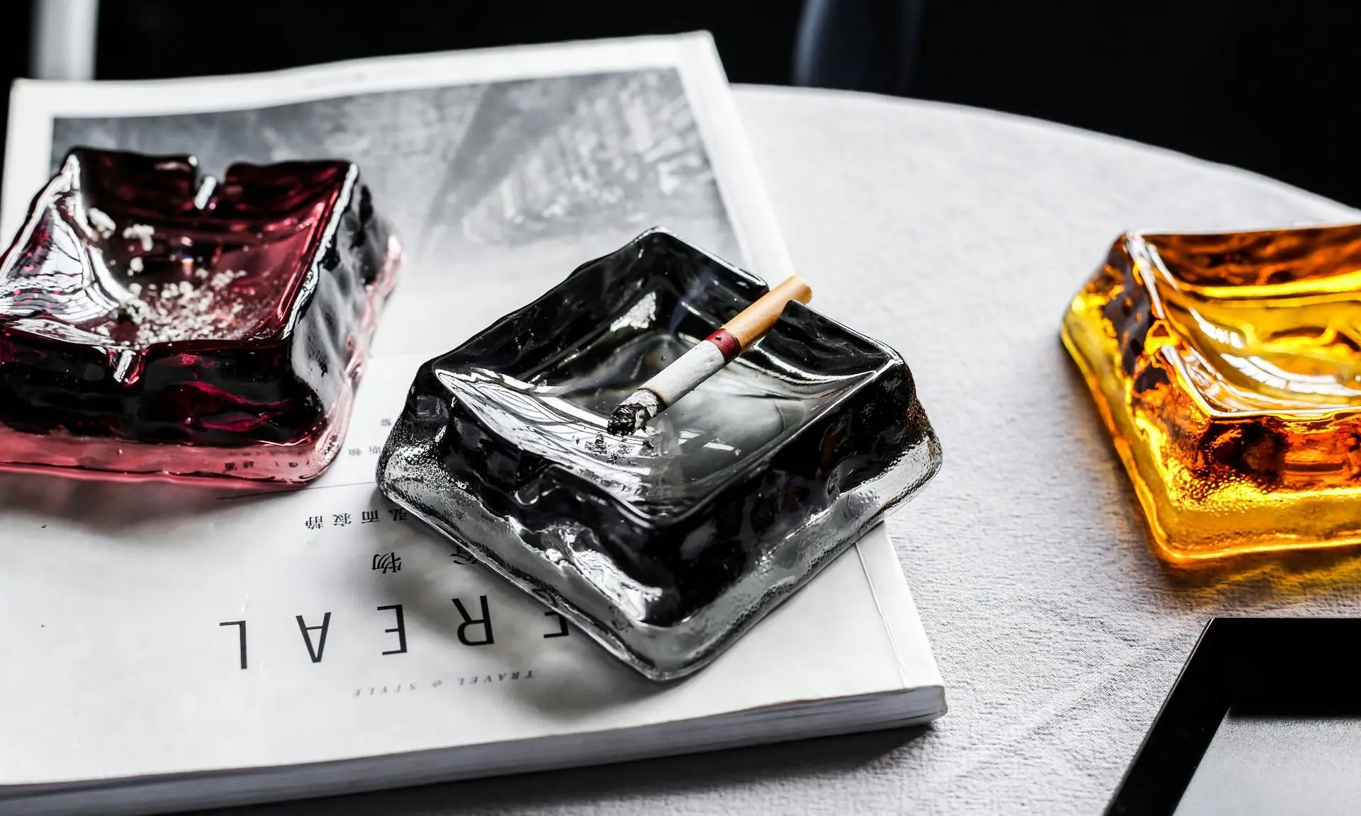 Hot Sale High Quality Glazed Modern Portable Ashtray Wholesale